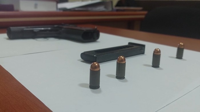 Qanunsuz odlu silah və narkotik saxlayan şəxslər tutuldu - FOTOLAR